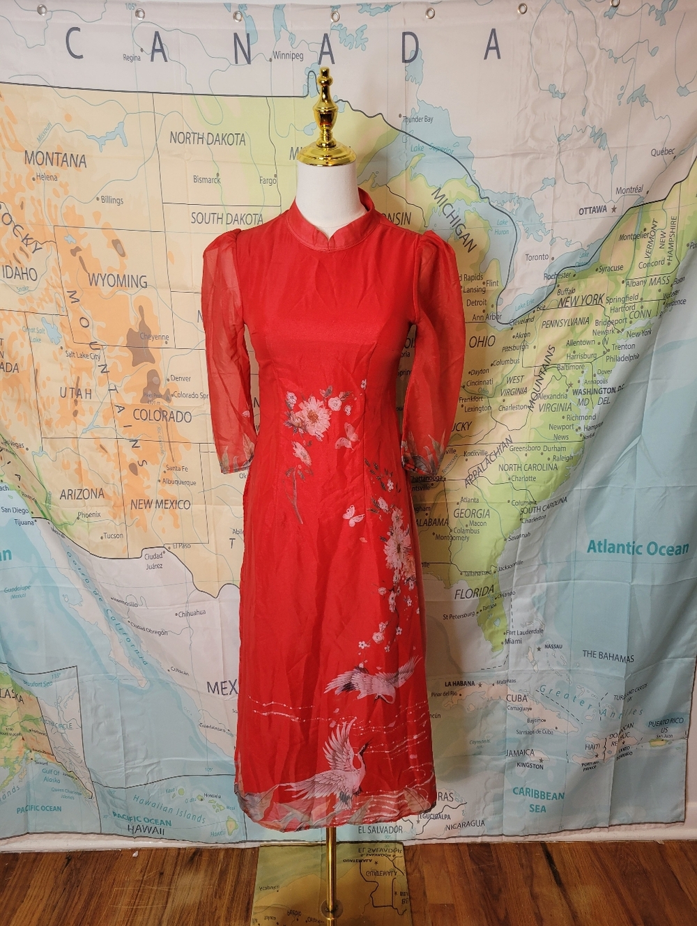 Red Floral Kurta With a Beautiful Crane Print Side Slits To The Waist